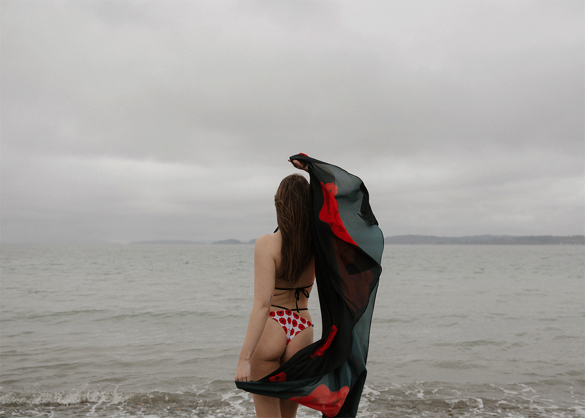 Nicolette Sarong - Very Poppy